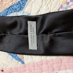 Geoffrey Beene silk tie